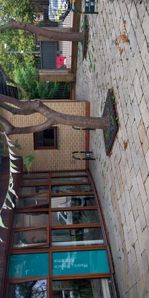 Stockwell Centre Entrance