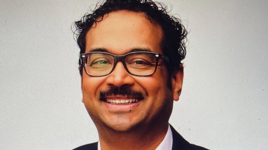 Curtis Headshot Crop
