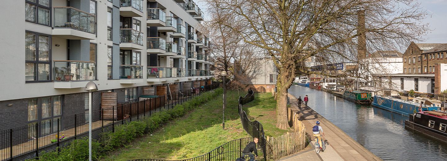 Packington canal 1440x520