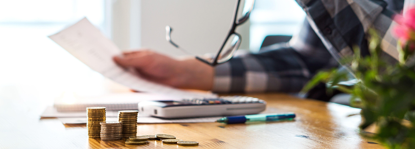 Money Trouble Financial High Bills Energy Crisis Cost Of Living Banner4