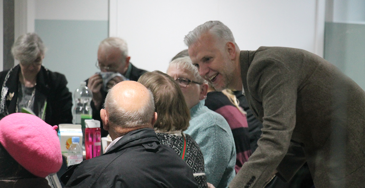 Old Laundry Andy 1220x630 SEO
