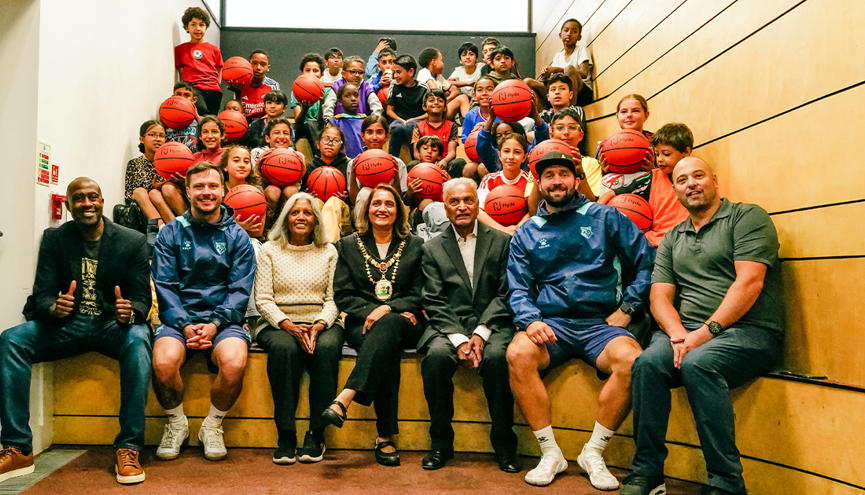 Basketballs Harrow - group - SEO